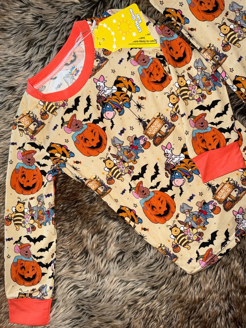 2-piece Little Glow Kids Winnie the Pooh Halloween pajama set